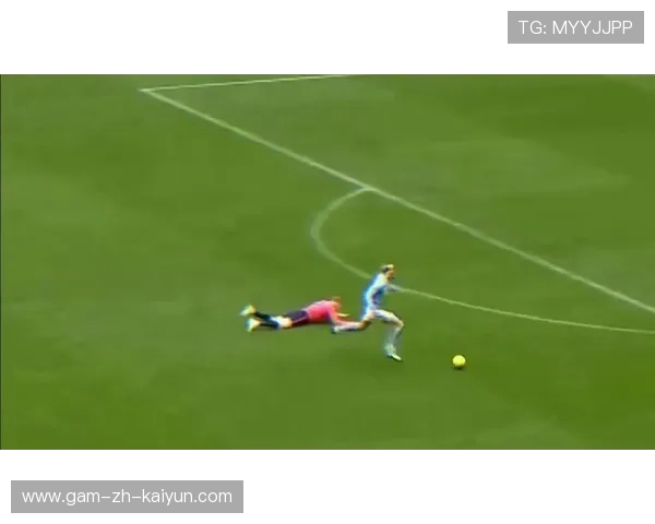 德布劳内脚后跟助攻哈兰德补射得手